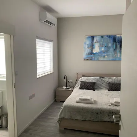 Appartement Triq San 63